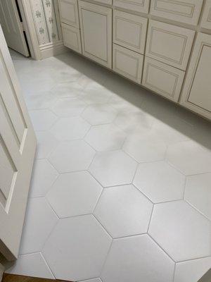 Hexagon bath tile