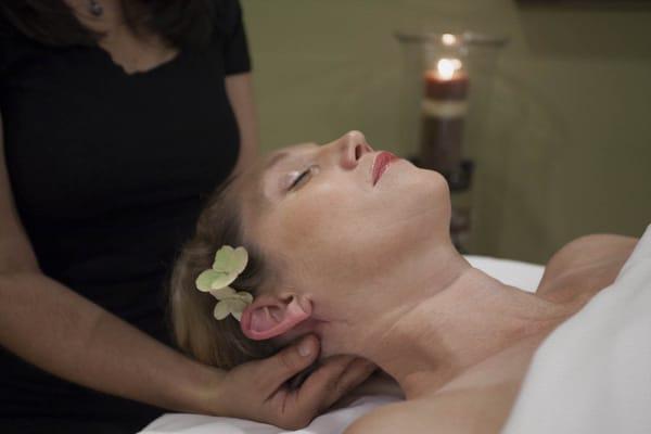 The Spa at Eseeola Lodge Neck Massage