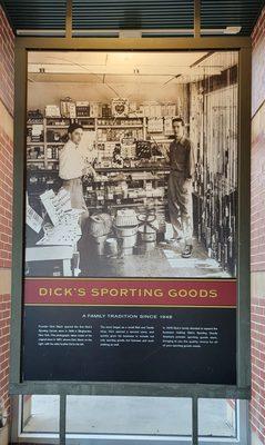 DICK'S Sporting Goods