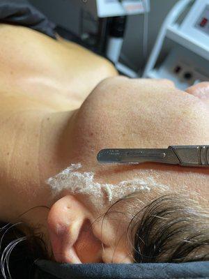 Dermaplane "Plane and Smooth" facial