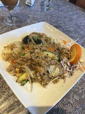 Pineapple Fried rice with vegetables, no meat- delicious!