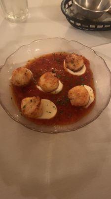 Scallops with Mozarella - also very tasty and unique!