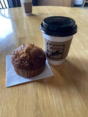 Banana muffin and cappuccino