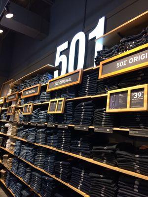 Levi's Outlet Store