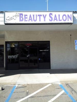 Susy's Beauty Salon