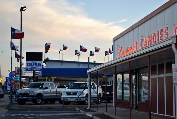 Kyle Chapman Motors Austin Airport next to Lamme's Candies.