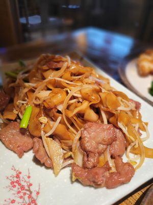 Beef Flat Noodles