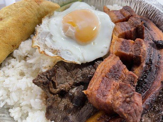 Bandeja Paisa