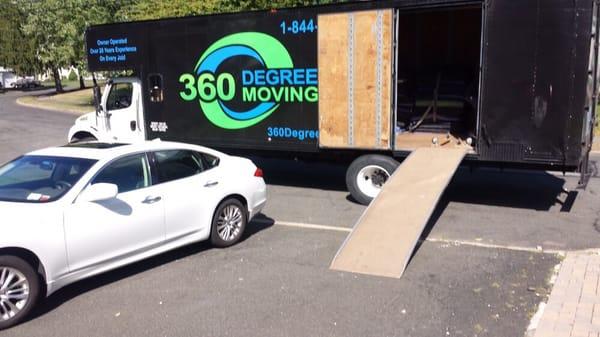 360 Degree Moving utilizes a ramp for an efficient move.