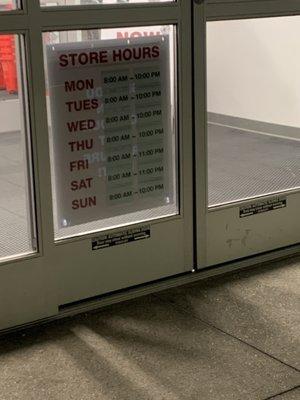 It was 9:20 and it says it closes at 10 But doors were already closed at 9:20 very disappointed security was just staring