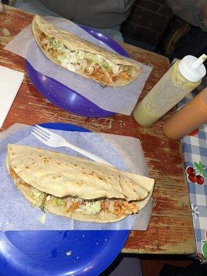 Quesadillas de Tinga de pollo