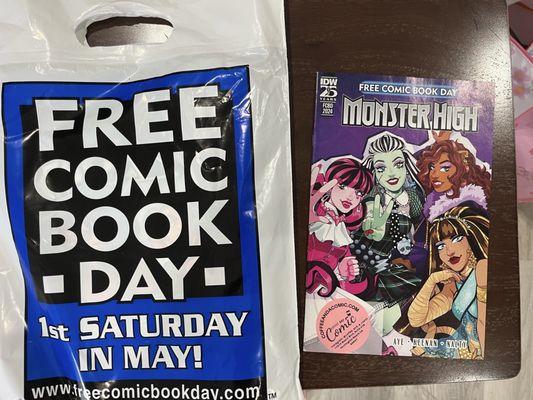 Free comic book day bag and monster high free comic