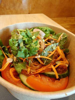 Yun Gai Zap Salad