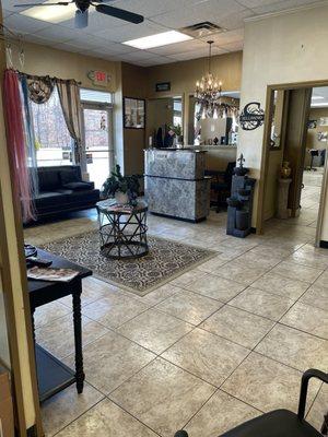 Clean salon