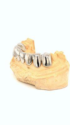 8pc 10k white gold bottom grillz.