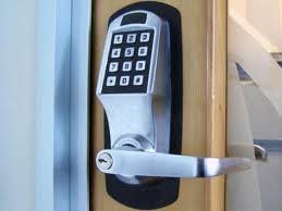 Locksmith Steiner SF call us now 1(415) 230-0718