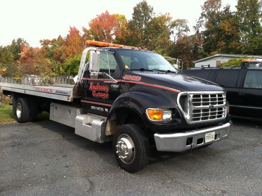 24 Hour Towing Flatbed