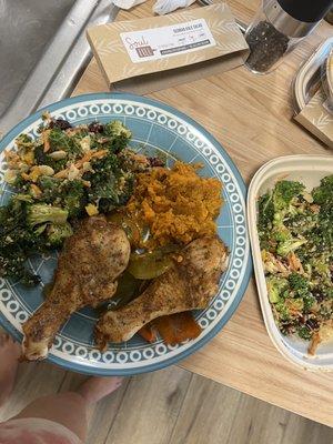 Chipotle Rubbed Drumsticks with maple sweet potatoes and Georgia kale salad