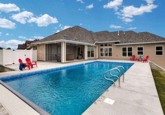 Pool with electric safe-pool-cover