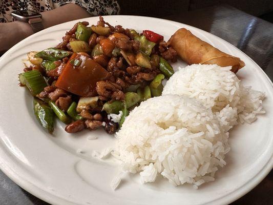 Kung Pao Chicken Lunch Special