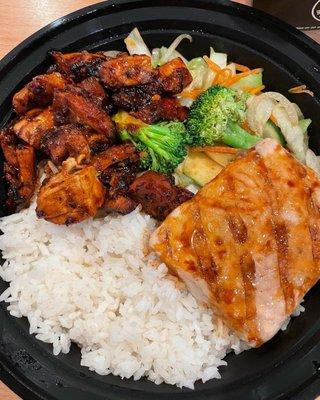 Two Protein Bowl- Large Size Only (spicy chicken and teriyaki salmon)