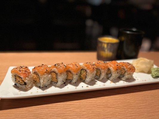 Salmon truffle roll