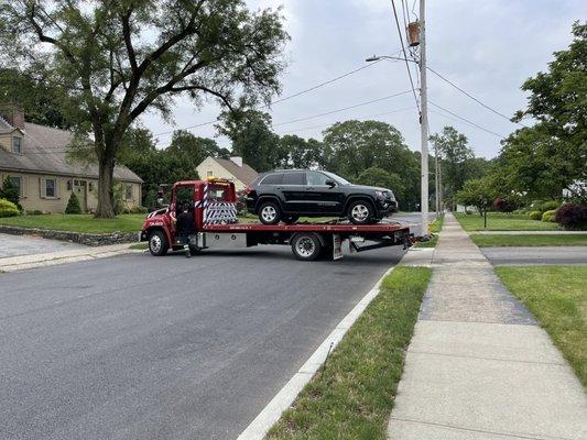 Car being towed to the mechanic to investigate what went wrong after a Valvoline oil change