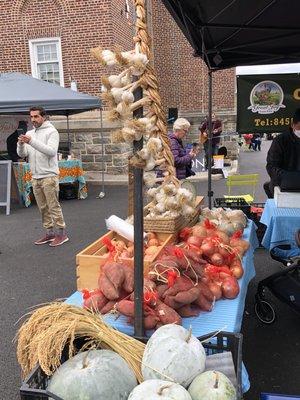 Garlic braid