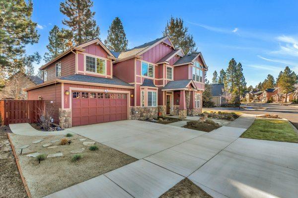 61028 Snowberry Pl. Bend, OR $600,000