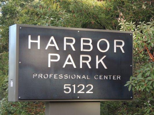 Harbor Park Sign