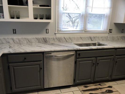 Shadow Storm #quartzite #countertops in Annapolis, MD.