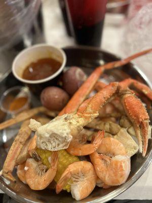 Red Crab - Juicy Seafood