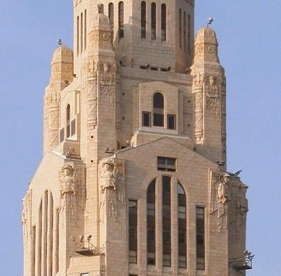 LeVeque Tower- Detail