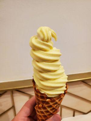 Roasted banana and peanut butter soft serve