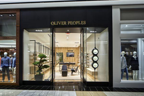 Oliver Peoples