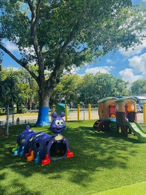 Future Generation Learning Center (Playground)