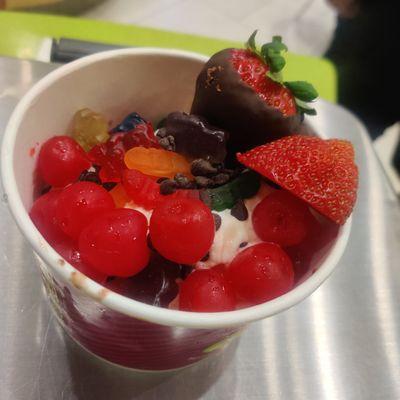 Cherries gluten free gummy bears and gummy worms with cherries and caramel chocolate covered turtles . Frozen yogurt is vanilla snow