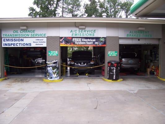 3 BAY GARAGE