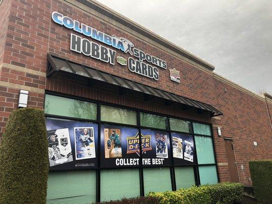 One of the only shops in Portland that specializes in Upper Deck hockey cards!