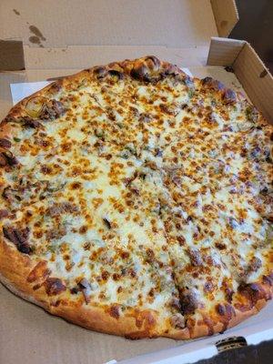 Philly cheesesteak pizza