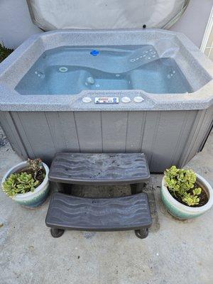 Our beautiful 6-person hot tub