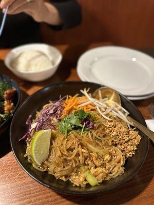 Chicken phad Thai