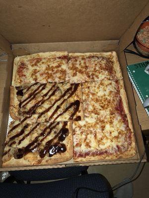 Cheese BBQ Chicken Pizza