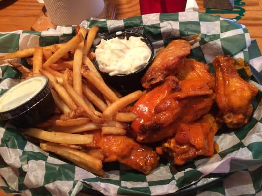 Wings basket