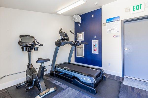 Clean and high end Fitness Center, perfect for our boutique community!