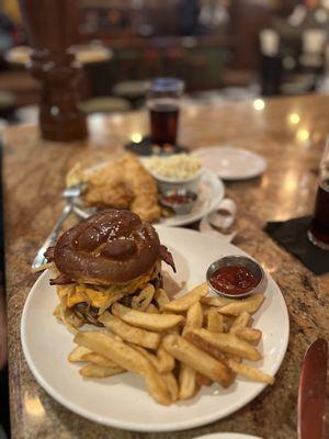 The Belhaven Burger and the most delicious Fish & chips in the U.S. ( not done service in this pic) both deliciousss dishes! Yummy