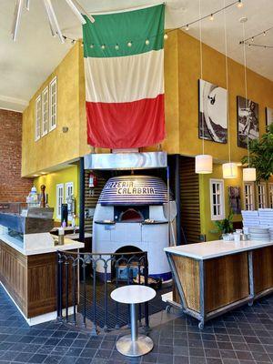 FULLY IMPORTED ITALIAN PIZZA OVEN.