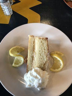 Lemon Italian Cream Cake