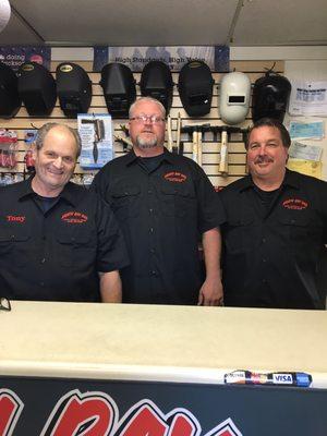 Here is one of our Crew from North Bay Gas from our town Novato wearing Dickies work shirts with one color Embroider and name.