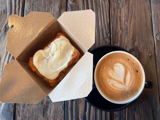 Mocha & cinnamon roll with icing